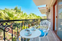 Alaçatı Private - 4-Star