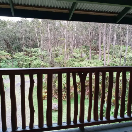 Aloha Crater Lodge