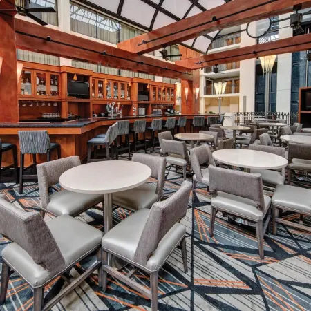 Hilton Knoxville Airport