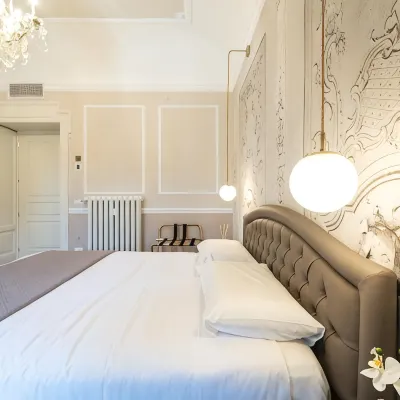 لو ديمور سويتس ميلانو Hotels near لوريتو