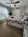 Sunny Priv. Entrance Suite & Bathroom w/ Patio Close to Beach & Downtown - Bungalows