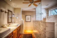 Luxury Desert Casita • Chiminea Nights • Views - Homestays