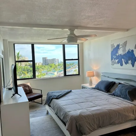 Enjoy the crystal white sands of Siesta Key!