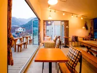 Momo Pension - bar
