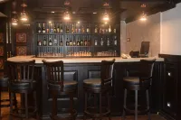 Hotel Atithi - bar