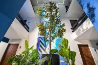 Vista Express Guadalajara Expo SureStay Collection by BW - Apartments
