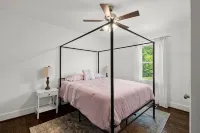 3Br Home w/ WiFi & Office Space - 3-Star