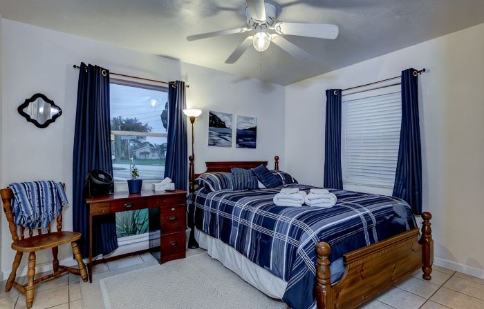 Available  Great 2 Story in Deltona, FL-A Nice Retreat, Close to Breezy Beaches