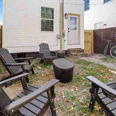 Uptown Haven: Stylish Stay Near Downtown with Bikes and Firepit near Downtown Hotel Exterior