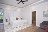 The Sun Seeker Villa Ja. 7 bedroom villa with butler & chef, and housekeeping. - 4 звезды
