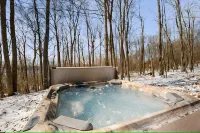 Cozy Log Cabin Near Ski Area/Lake + Hot Tub - Alppimaja