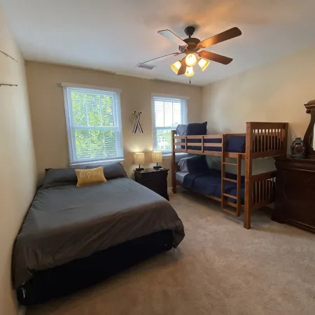 Lake Front Condo @ Waterside Marina. Seasonal Pool, Hot Tub, Club house discount