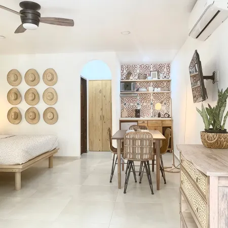 Loreto80-NEW Studio Cirio, in downtown by beach