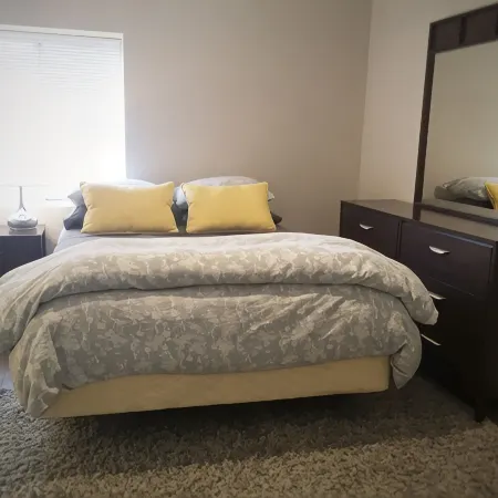 Private Executive Suite #2 - Large One Bedroom Hotels in Thornton