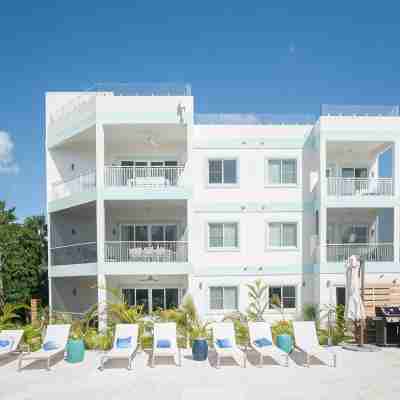 Private Seven Mile Beach Club with Roof Terrace, Amazing Pool Pavilion Hotel Exterior