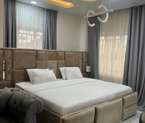 Highx Hotels - 2-Star