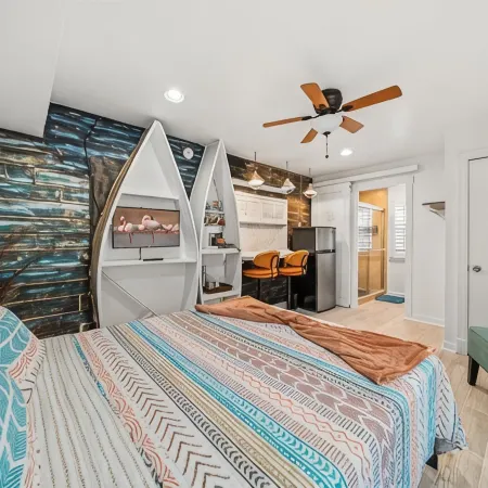 4/4 Home w/ Pool & Hot Tub – Steps from the Beach!