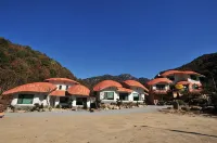 Boeun Songnisan Way to Cheonwangbong Pension - Homestays