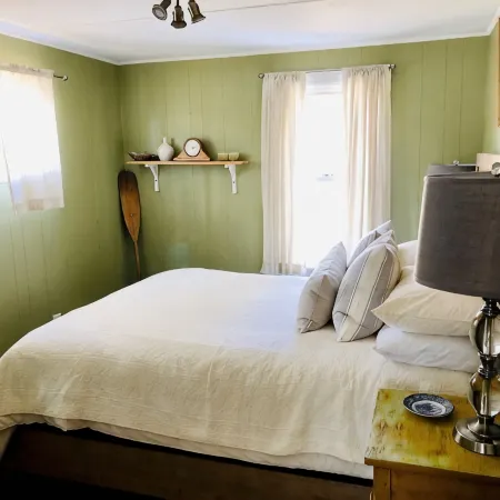 Privately Located Beach Cottage Getaway