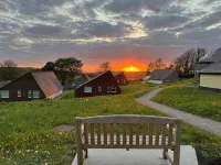 Coombe View Cornwall Holiday Lodge Near Bude. Sea Views. Large Patio Sleeps 6. - Chalets