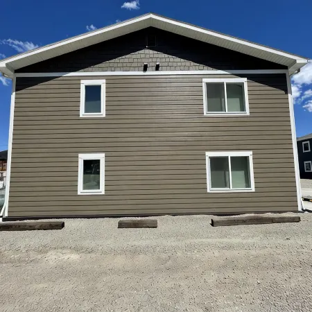 Yellowstone Retreat Rentals UC: two blocks from Yellowstone!