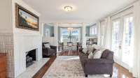 2bed Apt - 5 min walk to Swamp Rabbit - 15min walk to downtown - 3min walk BSWA - Condos
