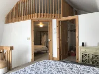 Welcome to ZenFrieda. Escape to the country and enjoy our sauna/cold tub area! - 3-Star