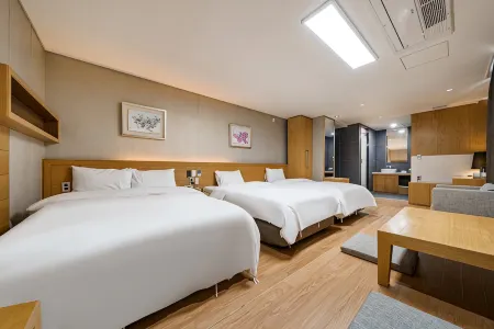 Rian Hotel