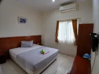 Wisma Tamu Uksw - Bãi đậu xe