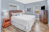 Gulf View, Three Bedroom, Two Bath Condo in Mexico Beach. - 4つ星