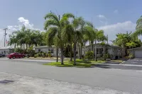 Richard's Motel Extended Stay - 2-Star
