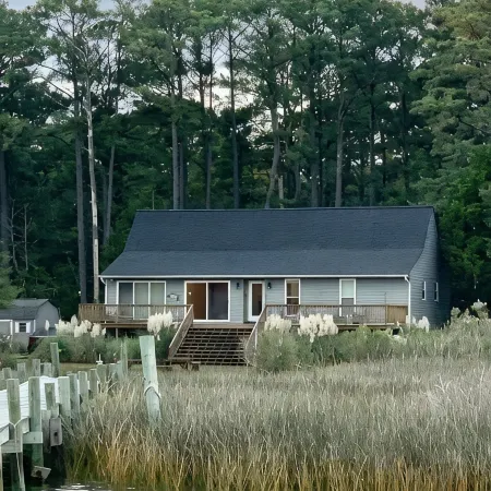 The Harbor House - Waterfront Home with Private Pier & Amazing Views!
