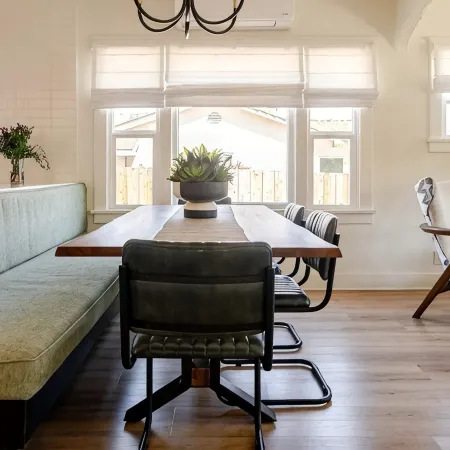 Dog Friendly Midtown Spanish Bungalow + EV charger
