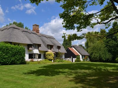 THE WHITE BARN in a beautiful village close to Cambridge