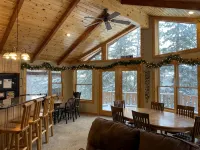 Peak Out Haven Cabin near Terry Peak Ski Lodge - Chalets