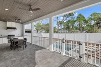 Luxe 5Br with Pool, Hot Tub, Outdoor Kitchen, Bikes, Close to Beach & Seaside - 4-Star