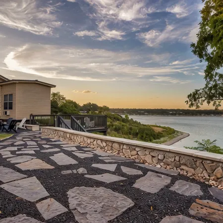 Enjoy the Best View on Lake Belton with Direct Lake Access