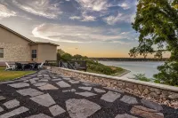 Enjoy the Best View on Lake Belton with Direct Lake Access - 4-Star