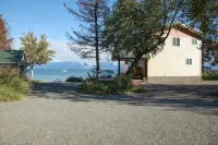 Seafarer's Beach House Beach Front Property, Amazing Views! - Beach