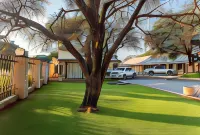 Kuruman Hotel - parking