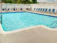 Four Points by Sheraton Philadelphia Airport - piscina