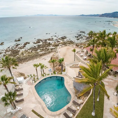 Punta Pescadero Paradise Hotel & Villas