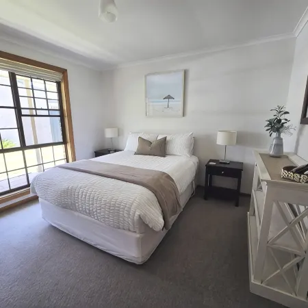 Relax on Ryan @ Robe · 100m to Beach, Cafés & Town