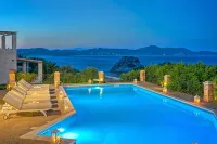 9 Muses Exclusive Apartments -  Ferienwohnungen