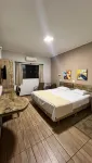 Mariá Plaza Hotel - parking