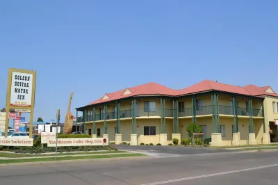 Golden Guitar Motor Inn Hotels in Hillvue