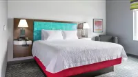 Hampton Inn & Suites Ypsilanti