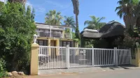 Victoria Manor