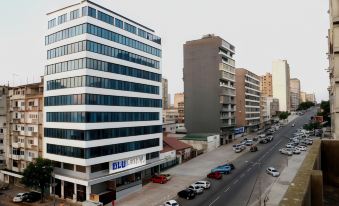 Blu Sky Hotel - Housity