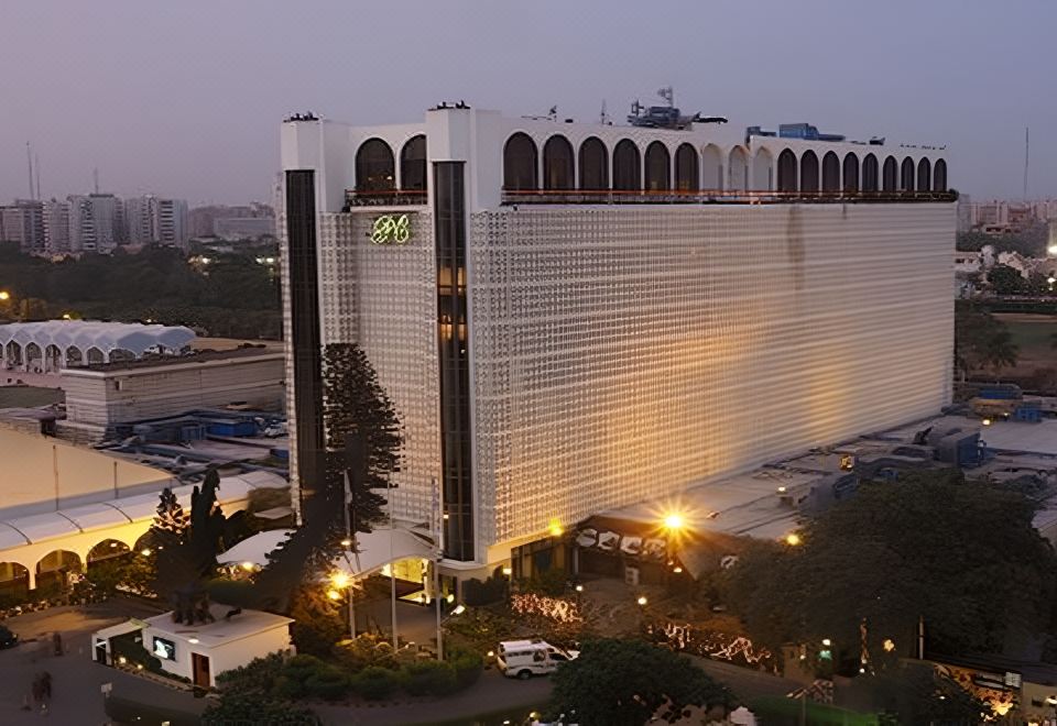 펄 콘티넨털 호텔